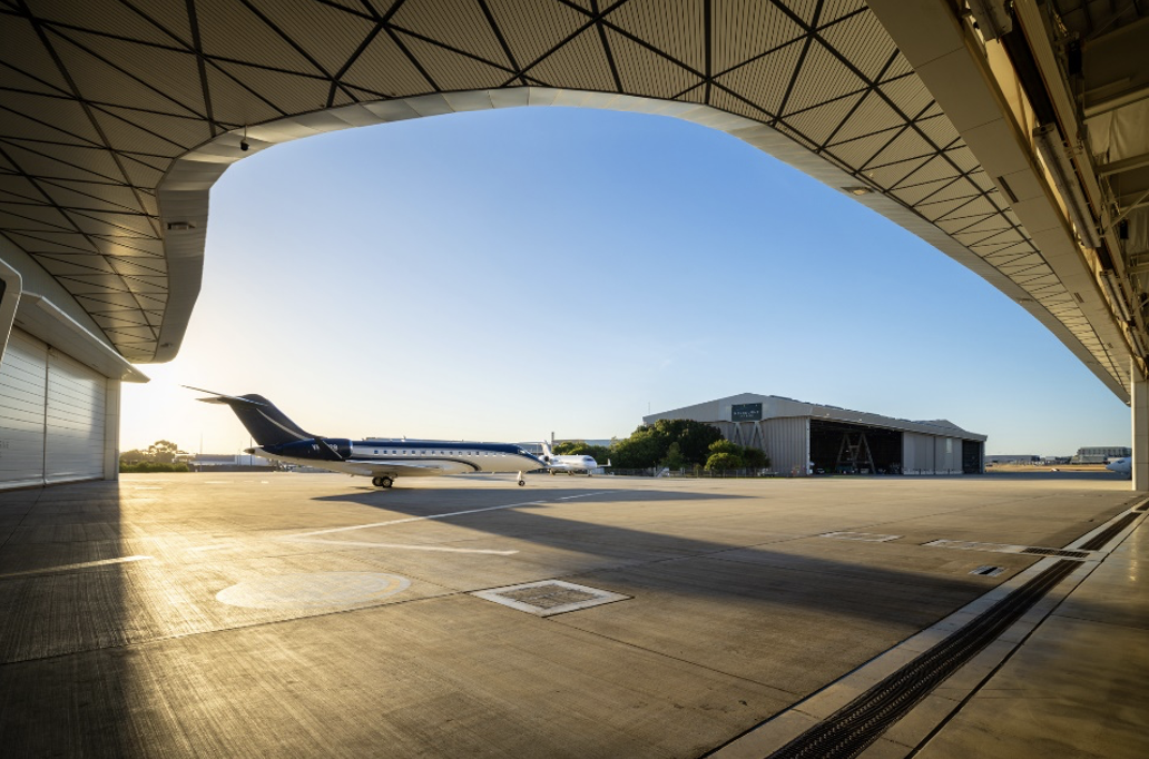 Polar Aviation Hangar